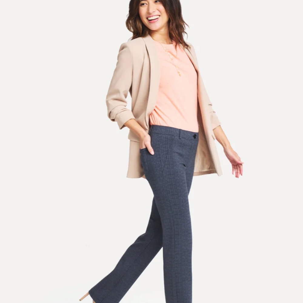 Batabrand Yoga straight leg, two pocket dress pant yoga pant.